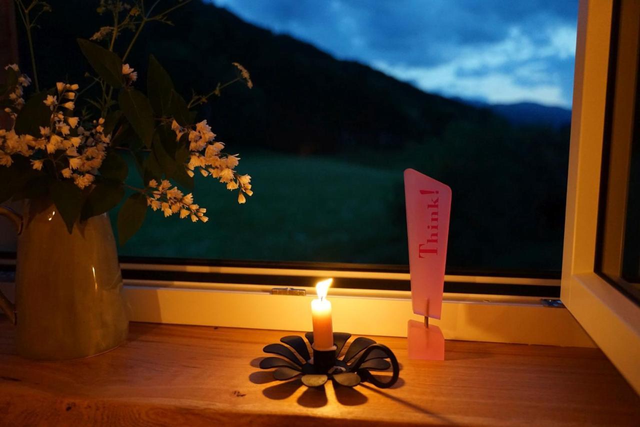 Chalet - Apartment - Mit Liebe Dekoriert Oblarn Buitenkant foto
