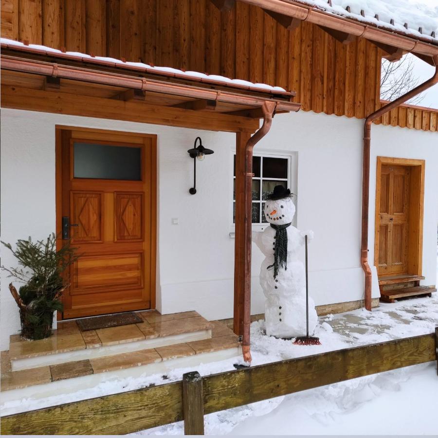 Chalet - Apartment - Mit Liebe Dekoriert Oblarn Buitenkant foto